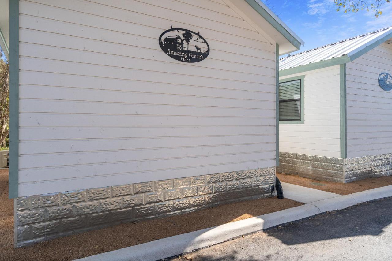 Charming Casita Right On Main St! 호텔 프레드릭스버그 외부 사진